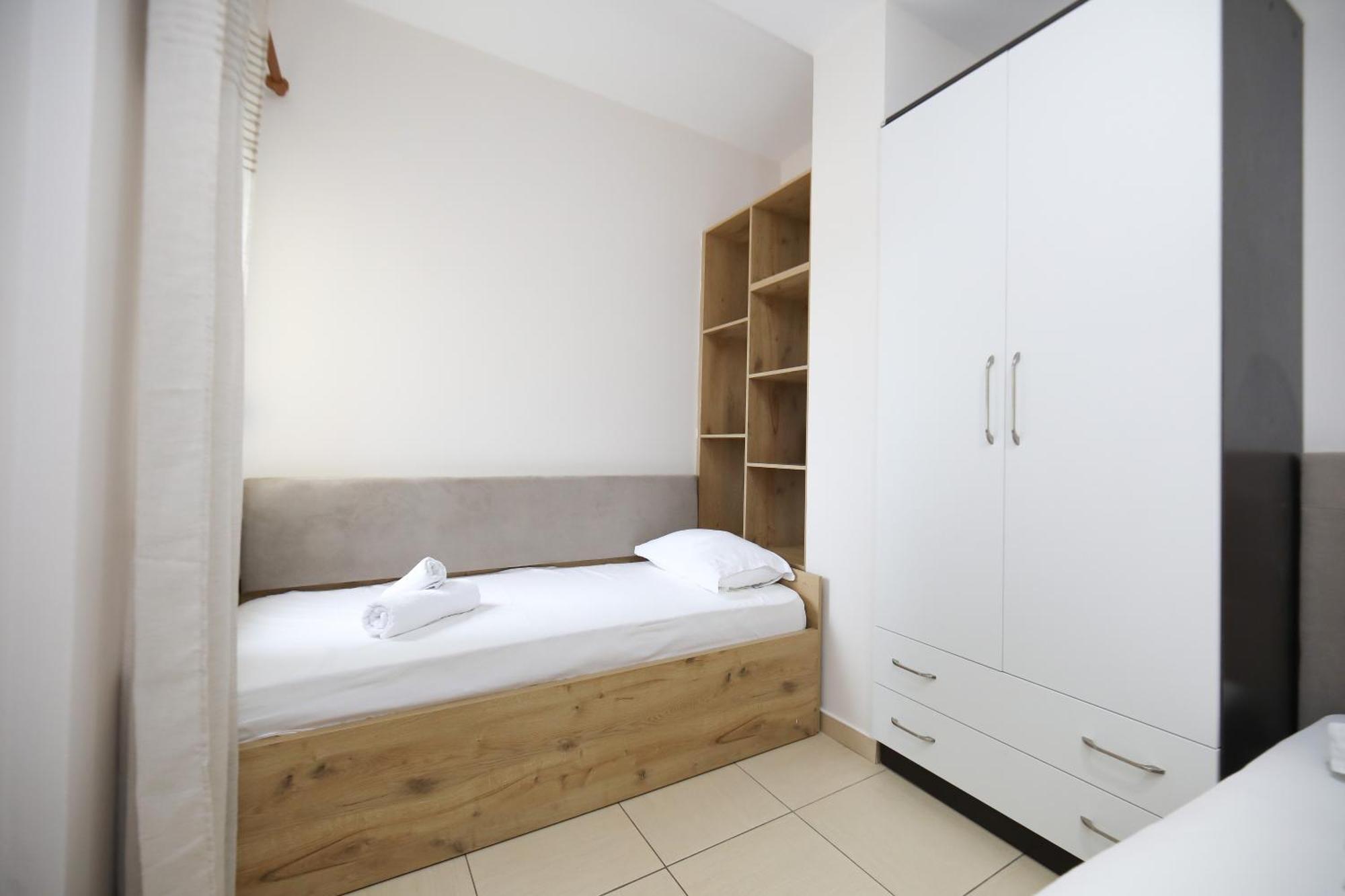 Keli'S Place Vlore Bagian luar foto