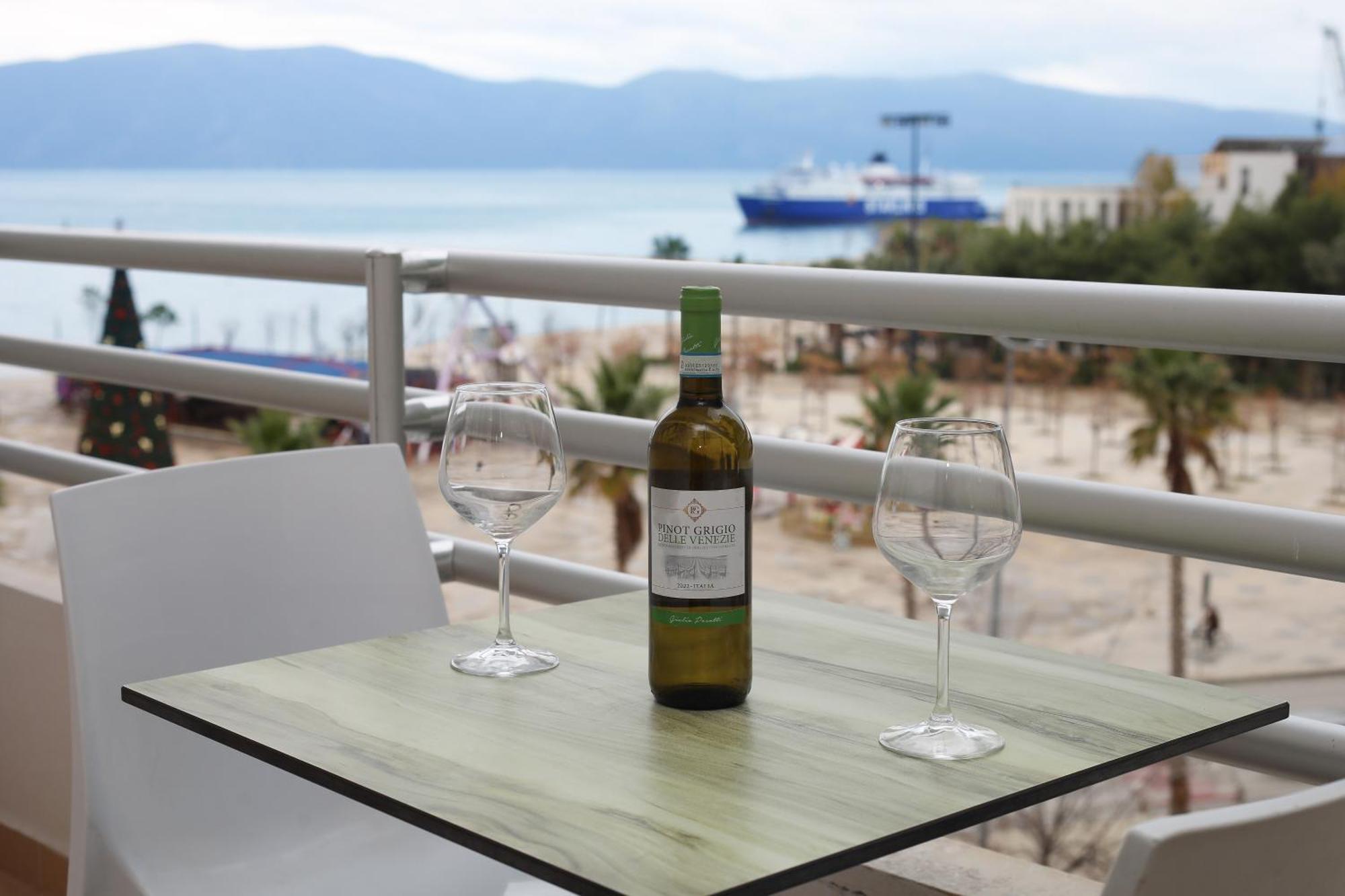 Keli'S Place Vlore Bagian luar foto
